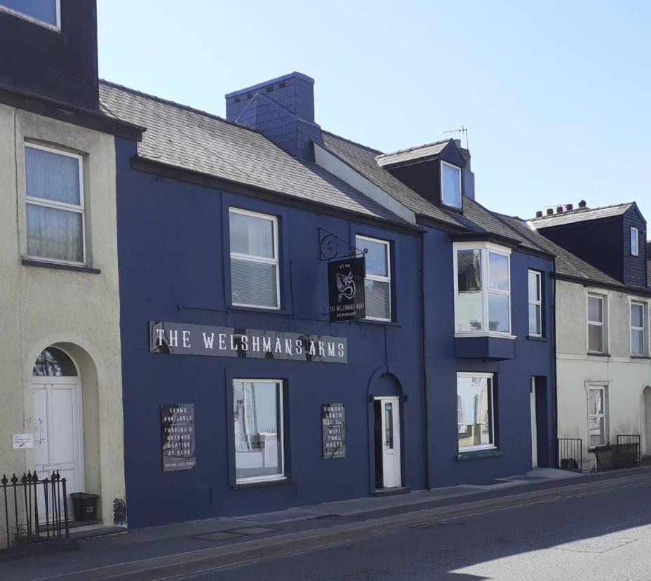 Hotel The Welshman'S Arms Pembroke Dock Esterno foto